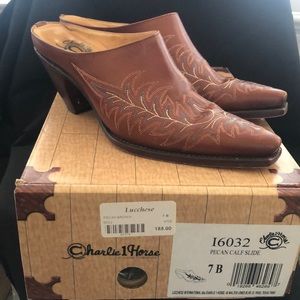 Charlie 1 Horse mule booties size 7